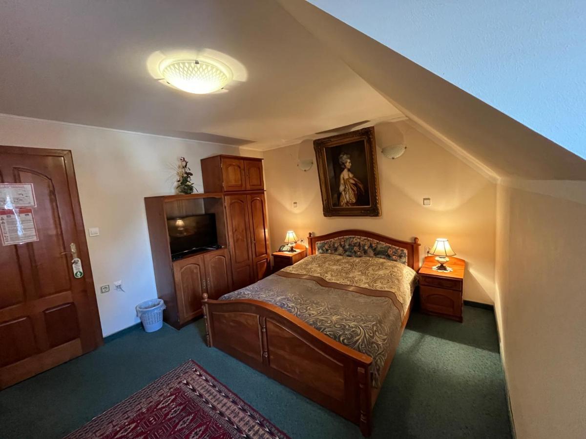 Hotel Razgorsek Веленє Екстер'єр фото