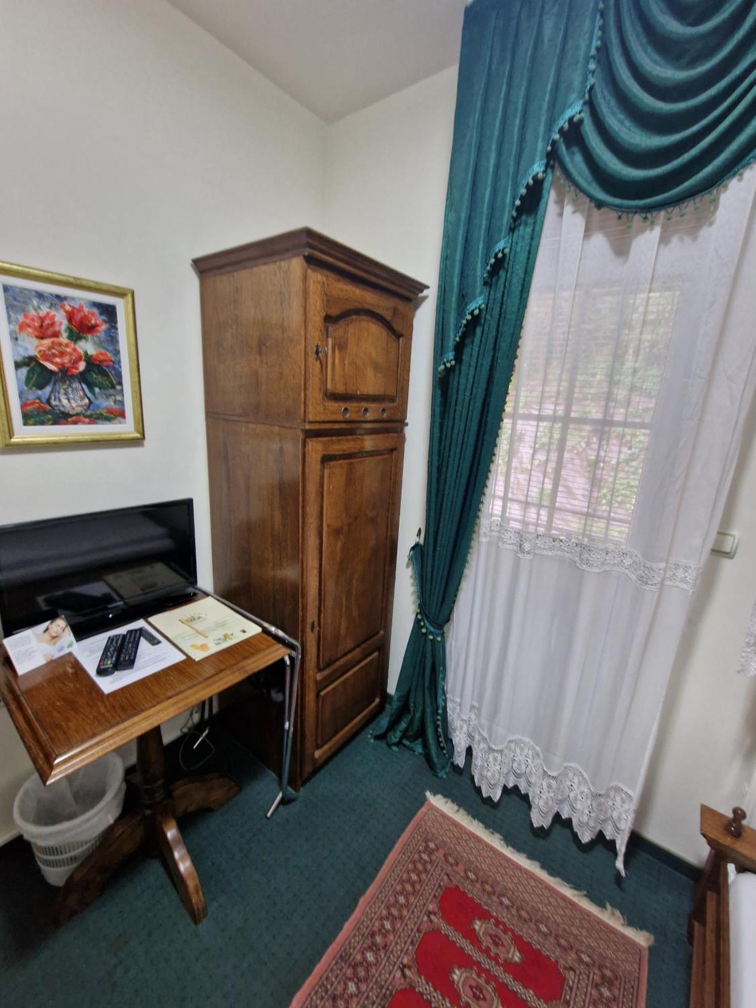 Hotel Razgorsek Веленє Екстер'єр фото
